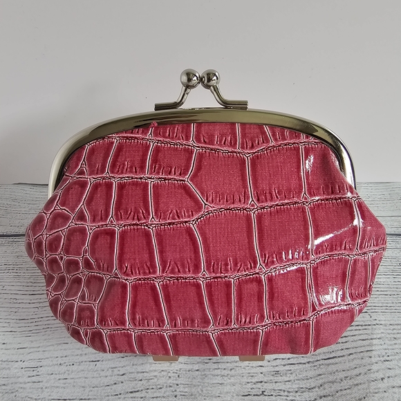 Pink Faux Crocodile-Embossed Wallet / Coin Pouch - Picture 1 of 9